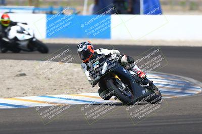 media/Sep-20-2025-TrackDaz (Sat) [[27f0cde673]]/B Group/1220pm (Turn 1)/